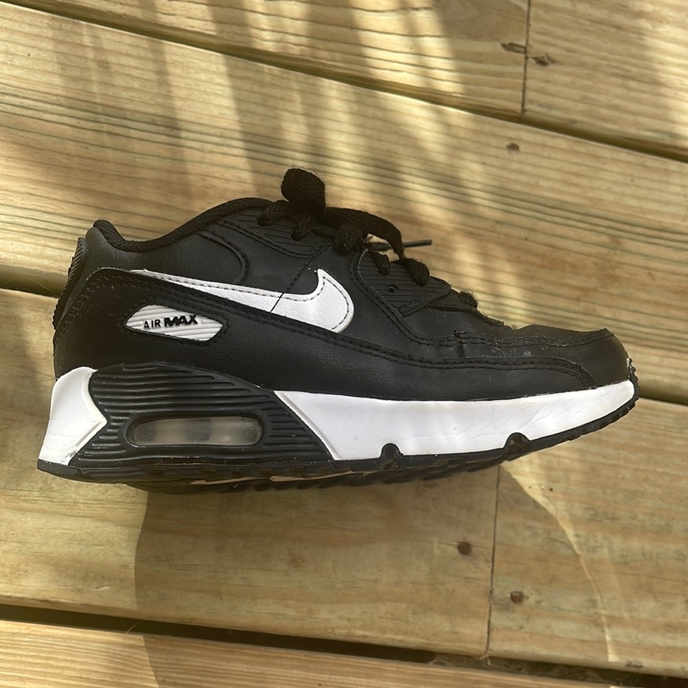 Kids black Nike Air Max 90’